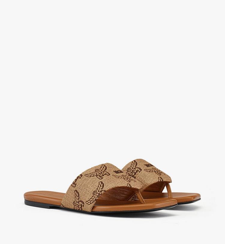 MCM Flat Sandals in Lauretos Raffia Jacquard Limitado a 3 días