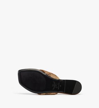 MCM Flat Sandals in Lauretos Raffia Jacquard Limitado a 3 días