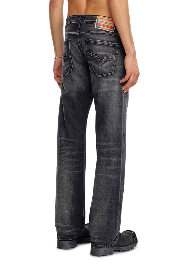 Diesel regular jeans 1985 larkee 09j65 Grandes descuentos
