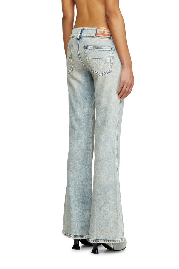 Diesel bootcut jeans d-hush 09l27 Último día