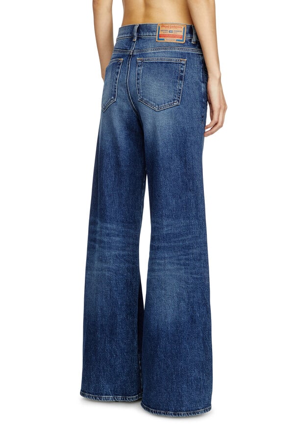 Diesel flare jeans 1978 d-akemi 09l21 Tienda de fábrica