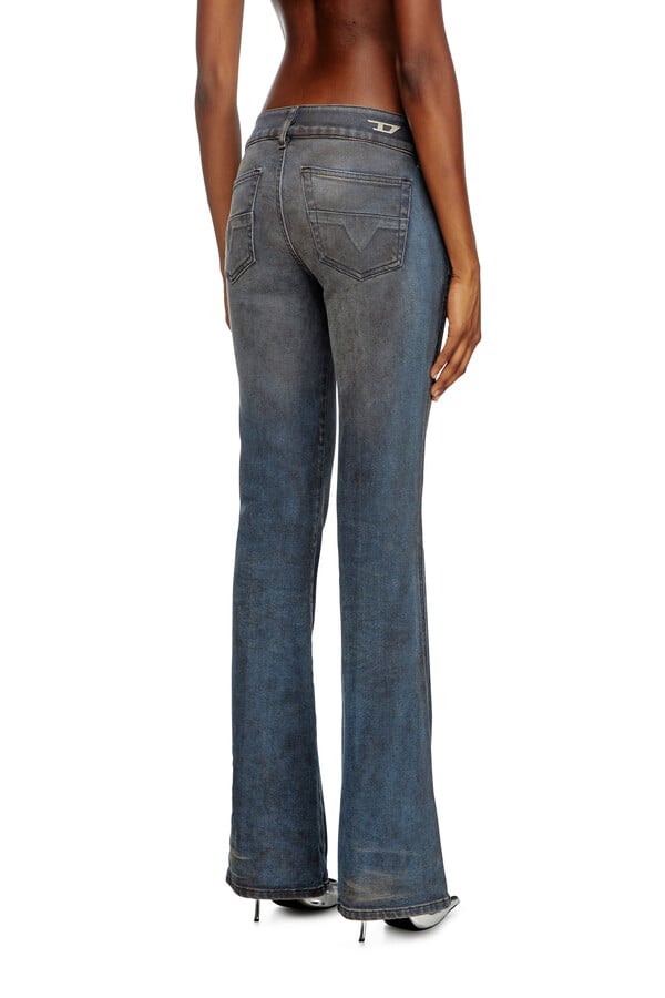 Diesel bootcut jeans d-hush 09l25 2025