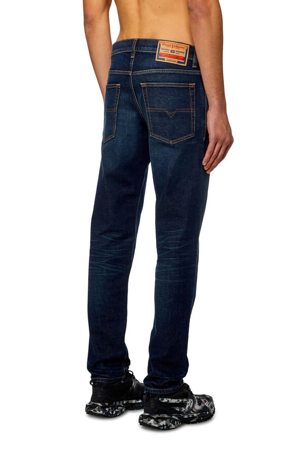 Diesel regular jeans 2023 d-finitive 09h38 Descuento