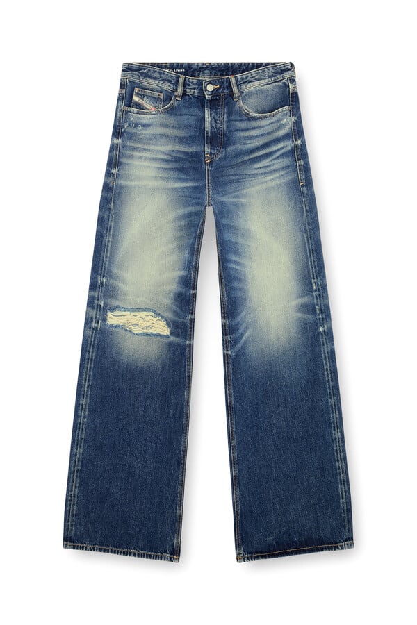 Diesel relaxed jeans d-rise 09j95 Último día