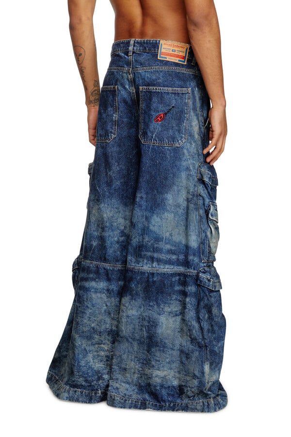 Diesel relaxed jeans d-giappo 0dbcw Precio de fábrica