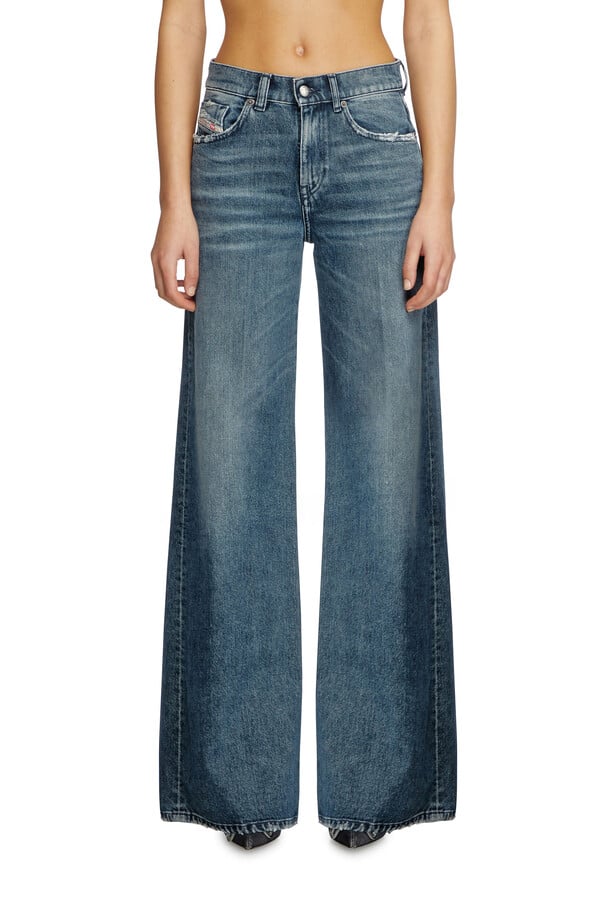 Diesel flare jeans 1978 d-akemi 007y7 Venta caliente