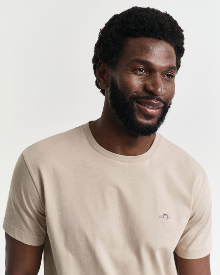 Gant Camiseta Regular Fit Shield Grandes descuentos