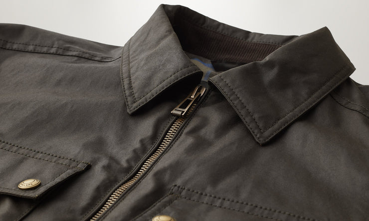 belstaff sobrecamisa tour 2025
