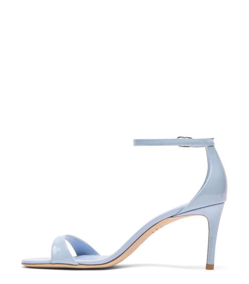 Stuart Weitzman NUDIST II SANDAL 75 en CIELO de Mujer | Stuart Weitzman® Ahorra y exporta