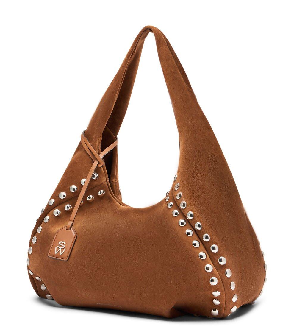 Stuart Weitzman MODA STUD HOBO BAG en FOX de Mujer | Stuart Weitzman® Solo queda un día