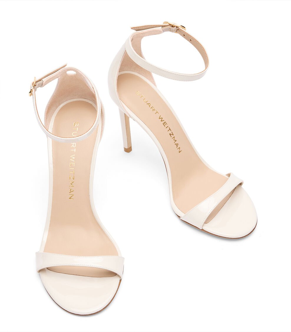 Stuart Weitzman NUDIST II 100 SANDAL en CREMA de Mujer | Stuart Weitzman® Solo queda un día