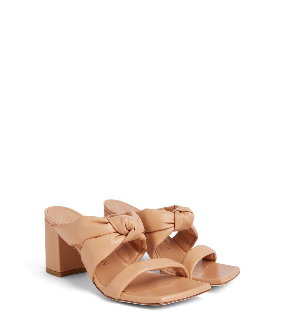 Stuart Weitzman PLAYA 75 KNOT BLOCK SLIDE en ROJIZO de Mujer | Stuart Weitzman® Rebajas online
