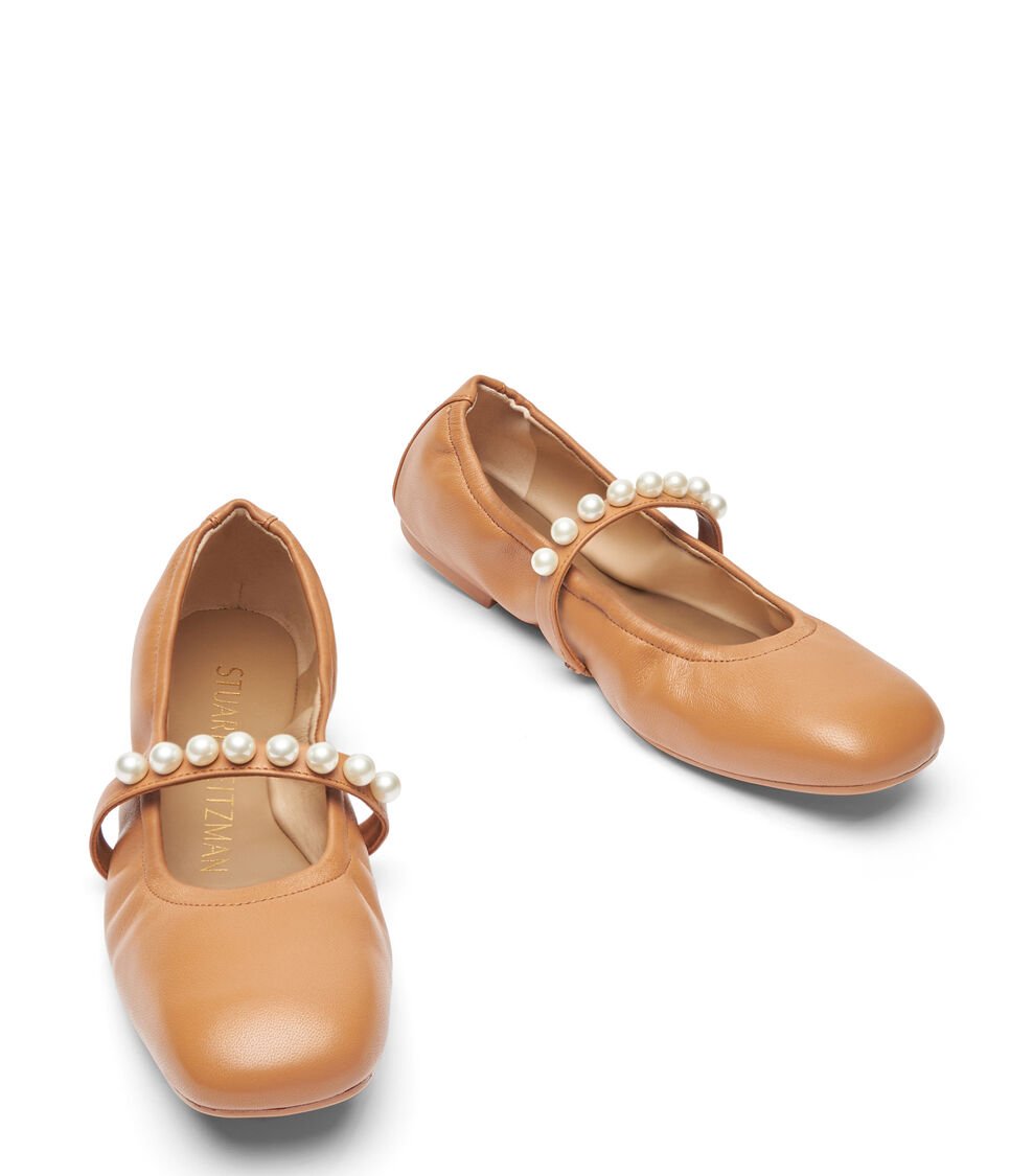 Stuart Weitzman GOLDIE BALLET FLAT en MARRÓN CLARO de Mujer | Stuart Weitzman® Limitado a 3 días