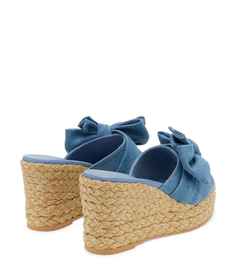 Stuart Weitzman LOVEKNOT ESPADRILLE WEDGE SLIDE en LIGHT de Mujer | Stuart Weitzman® Solo hoy