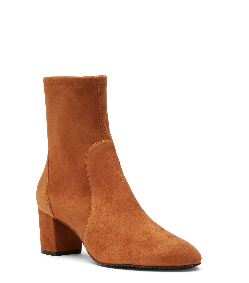 Stuart Weitzman YULIANA 60 en NOUGAT de Mujer | Stuart Weitzman® Descuentos del mes