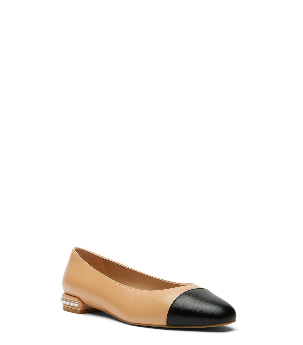 Stuart Weitzman PEARL FLAT en ROJIZO de Mujer | Stuart Weitzman® Tienda de fábrica