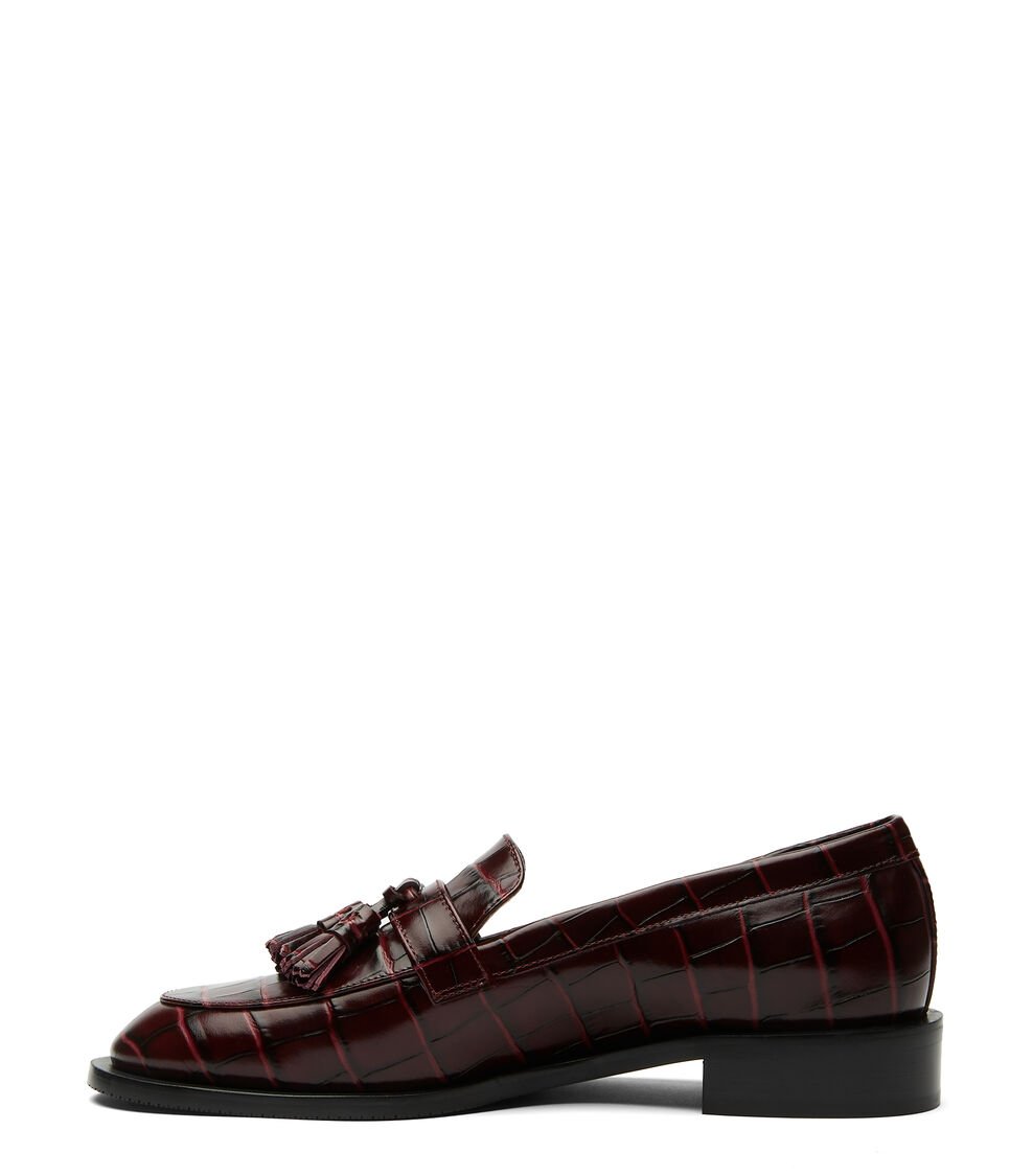 Stuart Weitzman SUTTON LOAFER en CIRUELA de Mujer | Stuart Weitzman® En línea