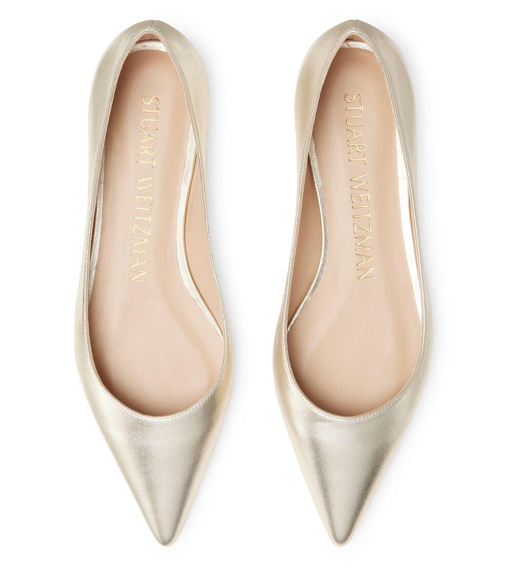 Stuart Weitzman EMILIA FLAT en OROCLARO de Mujer | Stuart Weitzman® Último día