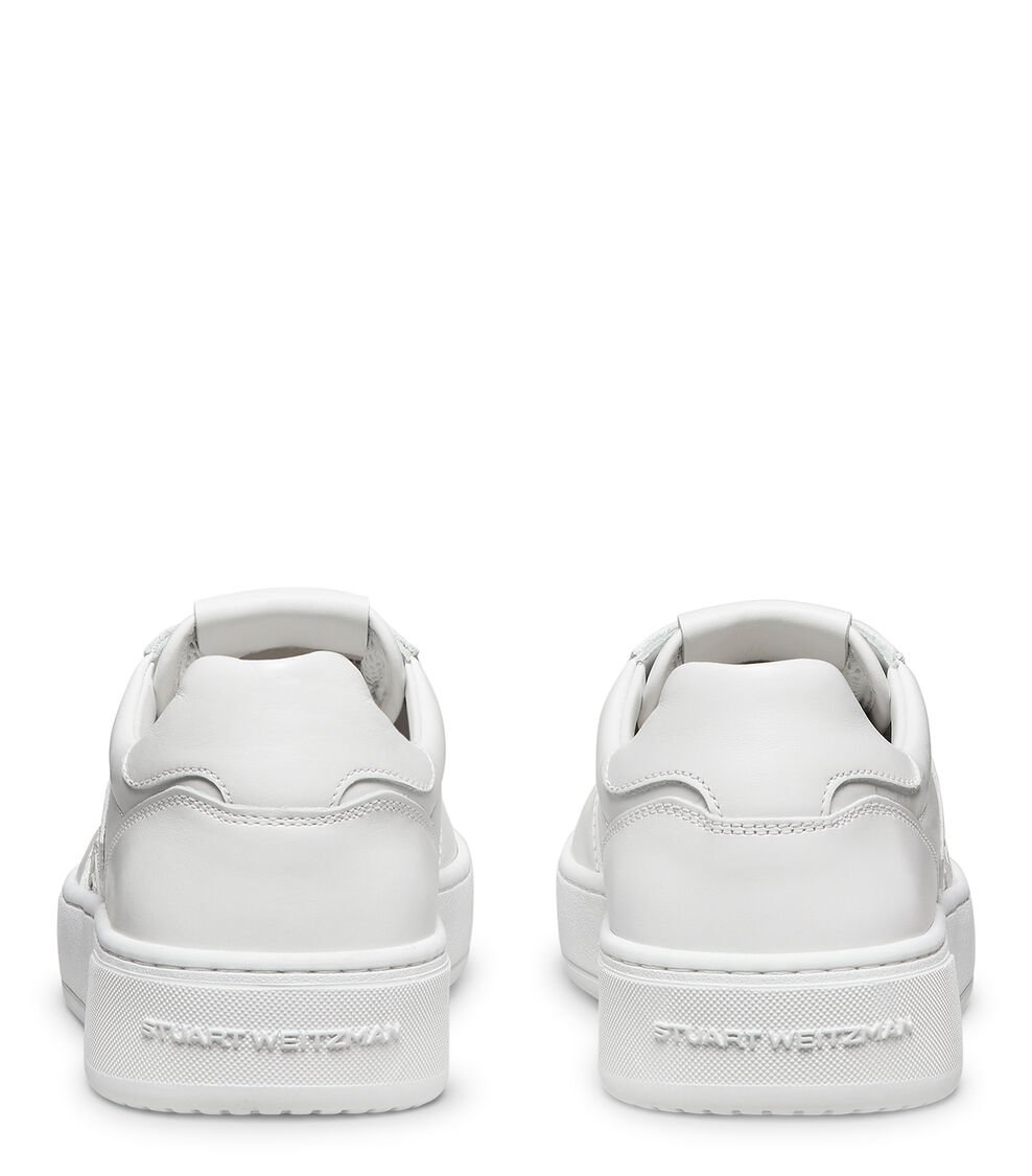Stuart Weitzman SW COURTSIDE MONOGRAM SNEAKER en BLANCO de Mujer | Stuart Weitzman® Superdescuento