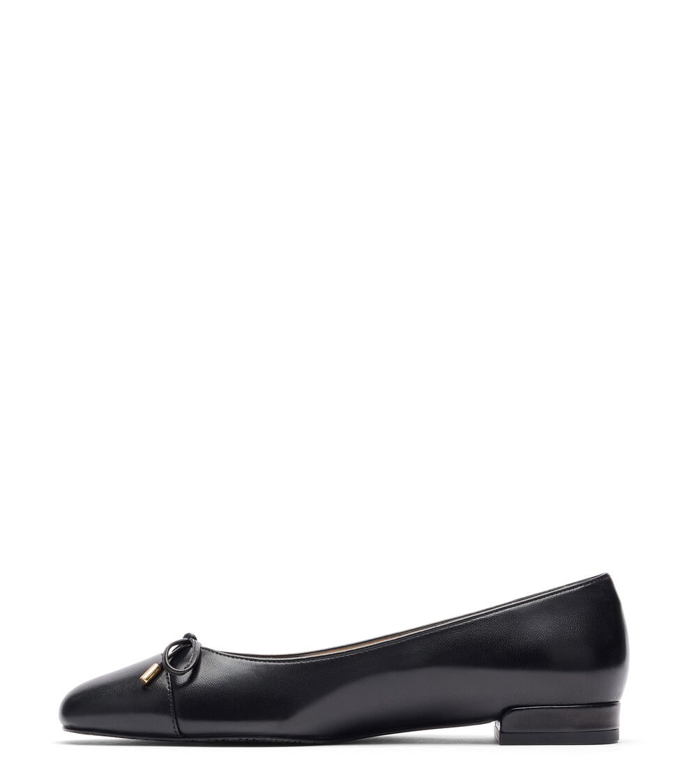 Stuart Weitzman SLEEK BOW FLAT en NEGRO de Mujer | Stuart Weitzman® Rebajas de fin de temporada