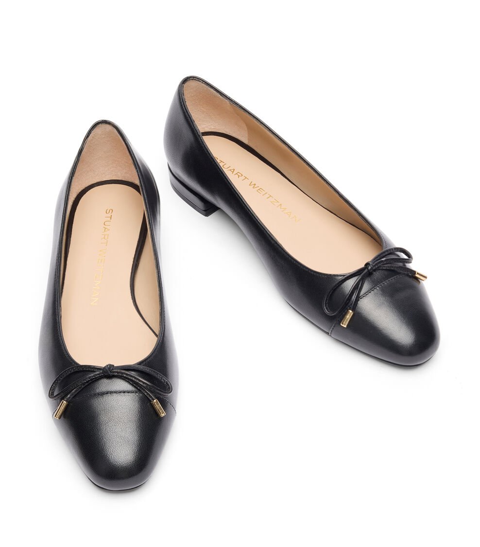 Stuart Weitzman SLEEK BOW FLAT en NEGRO de Mujer | Stuart Weitzman® Rebajas de fin de temporada