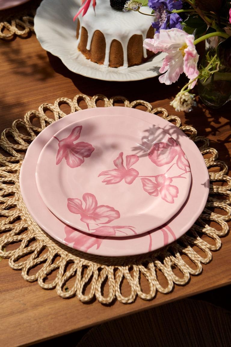 H&M Plato mediano de gres con diseño - Rosa empolvado/Floral - HOME Precio ultrabajo