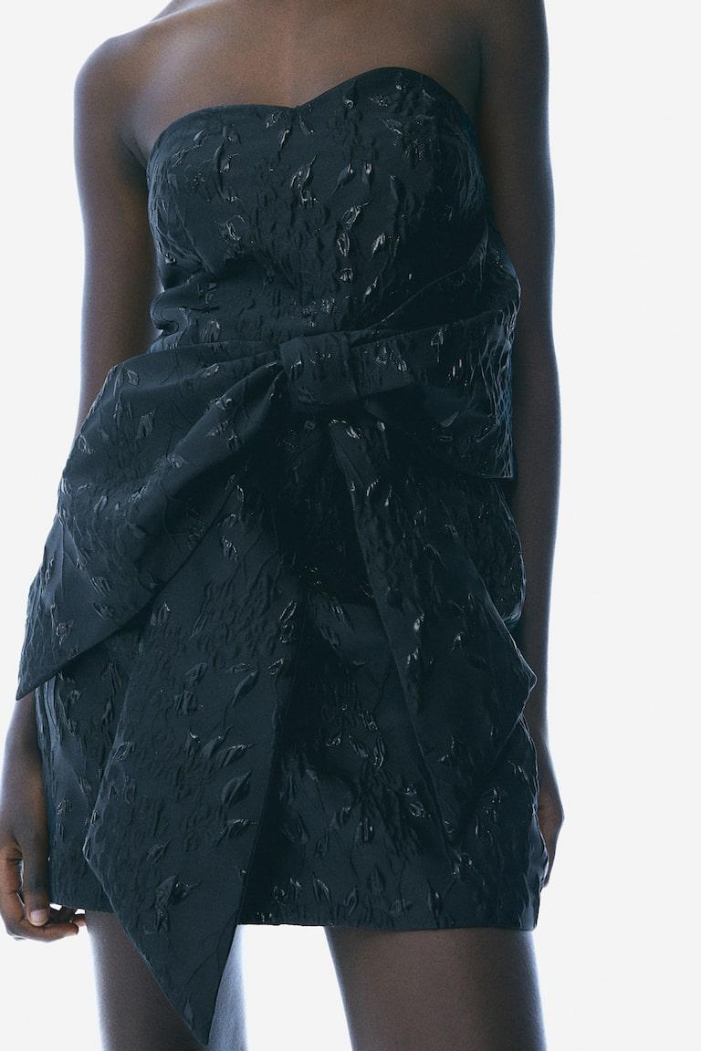 H&M Vestido en tejido jacquard con lazo decorativo - Crema - MUJER Rebajas online