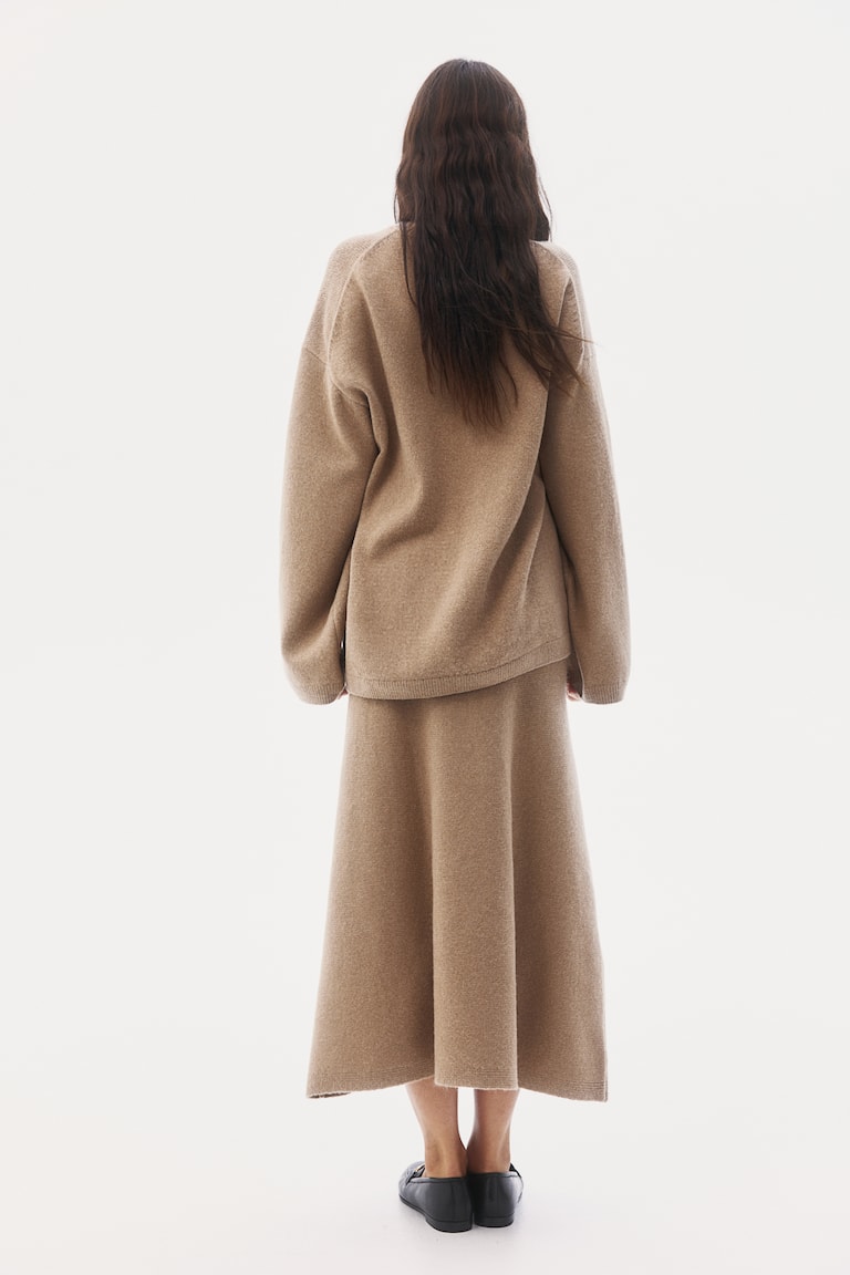 H&M Falda de punto con vuelo - Beige oscuro - MUJER Envío gratis