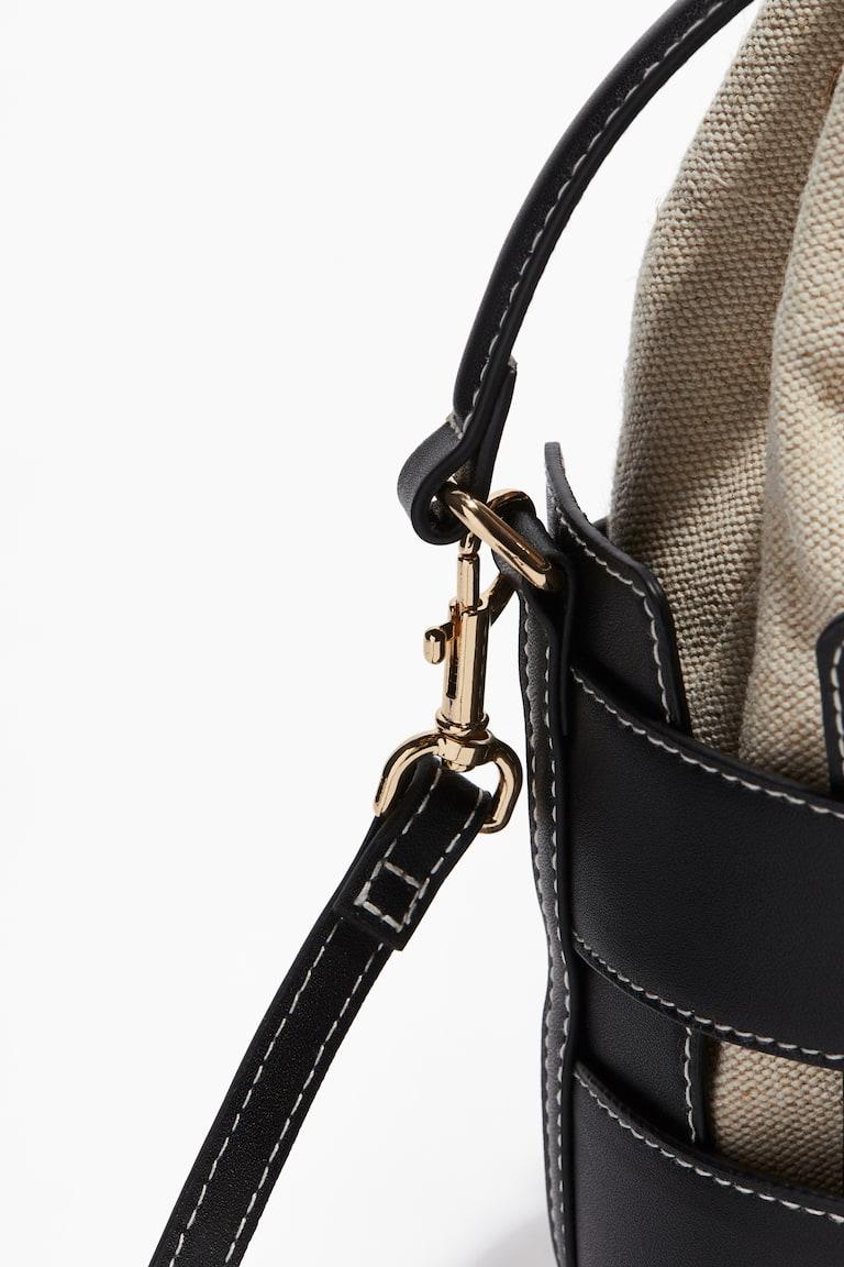 H&M Bolso bombonera cruzado - Negro/Beige - MUJER Devoluciones gratuitas
