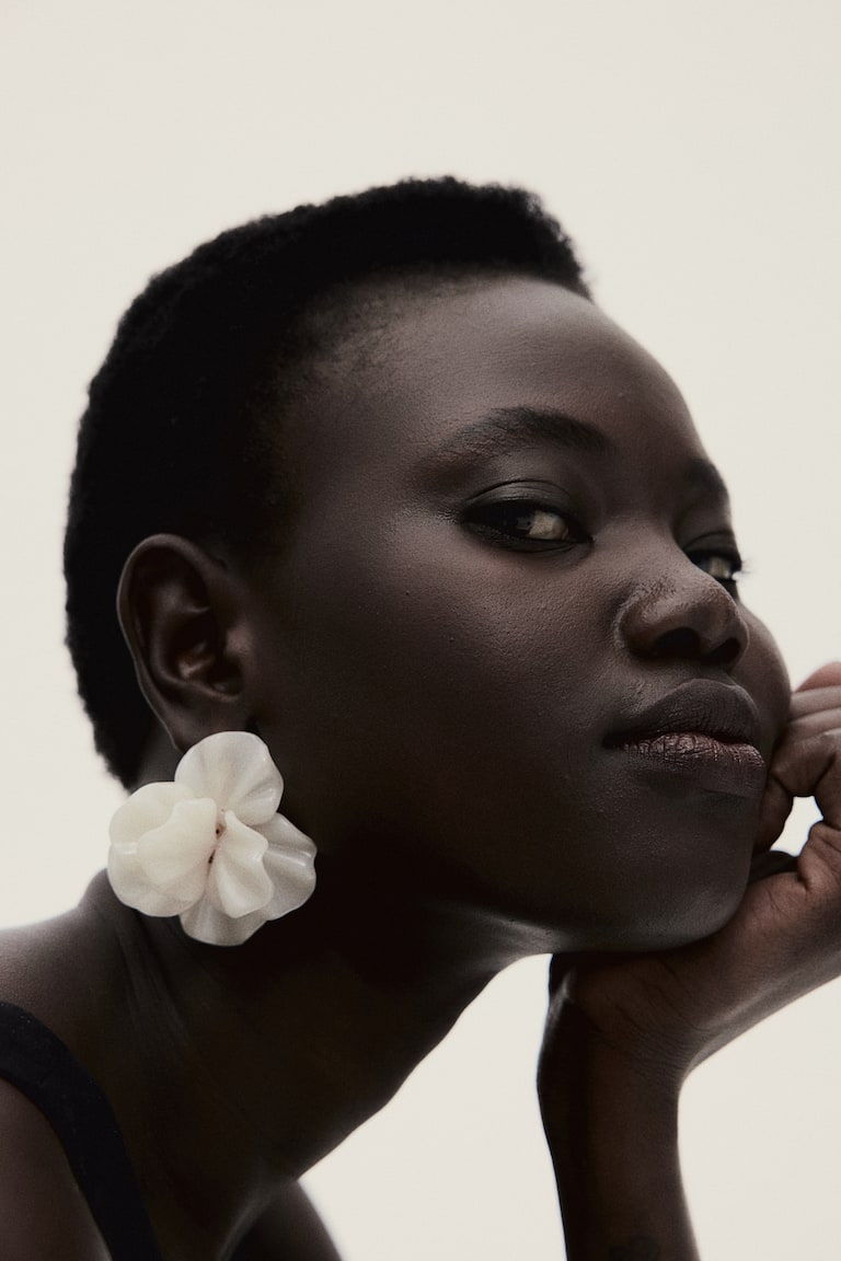 H&M Pendientes de botón en forma de flor - Blanco - MUJER Los más vendidos